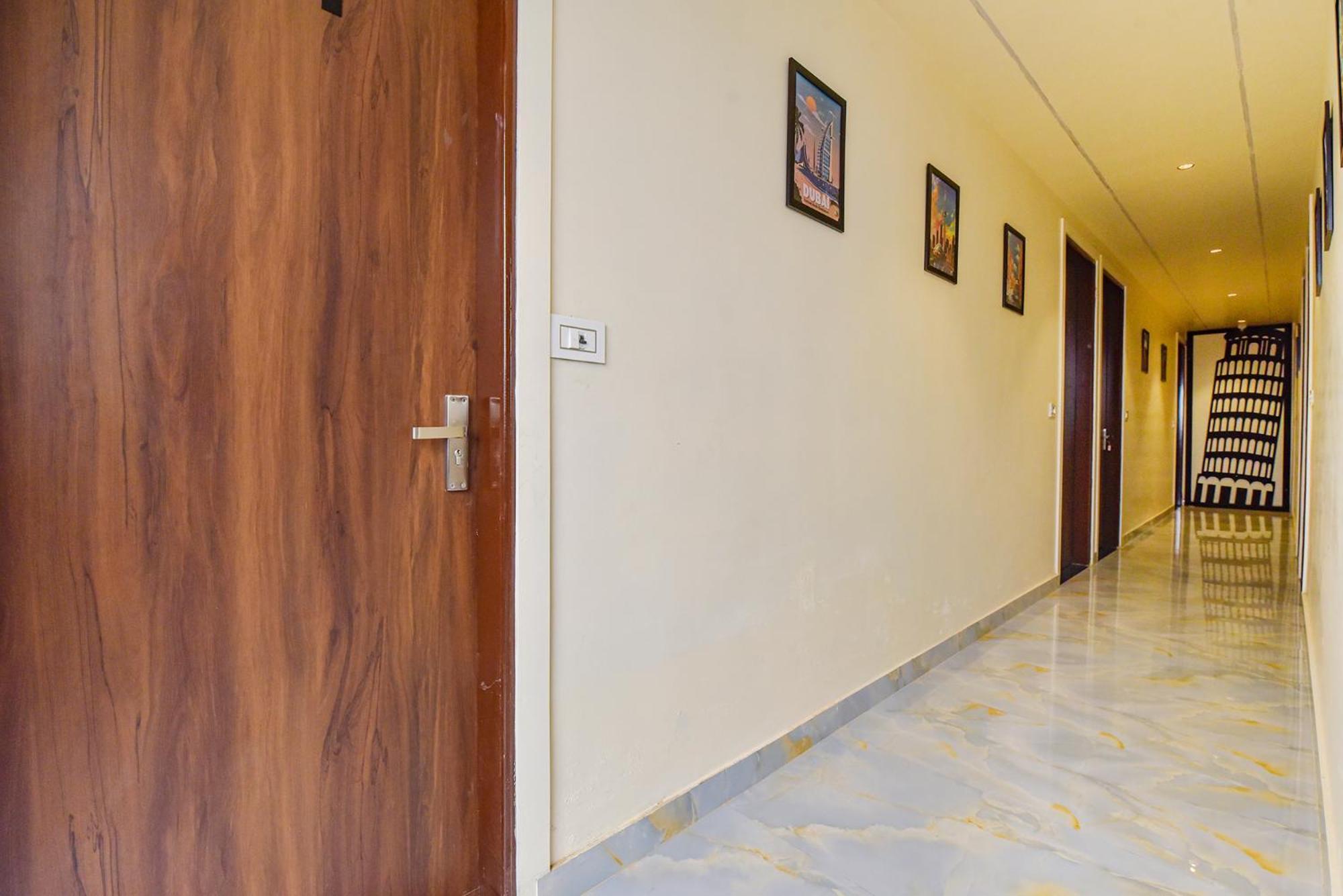 Fabhotel Blooming Beds Pearl Джайпур Екстериор снимка