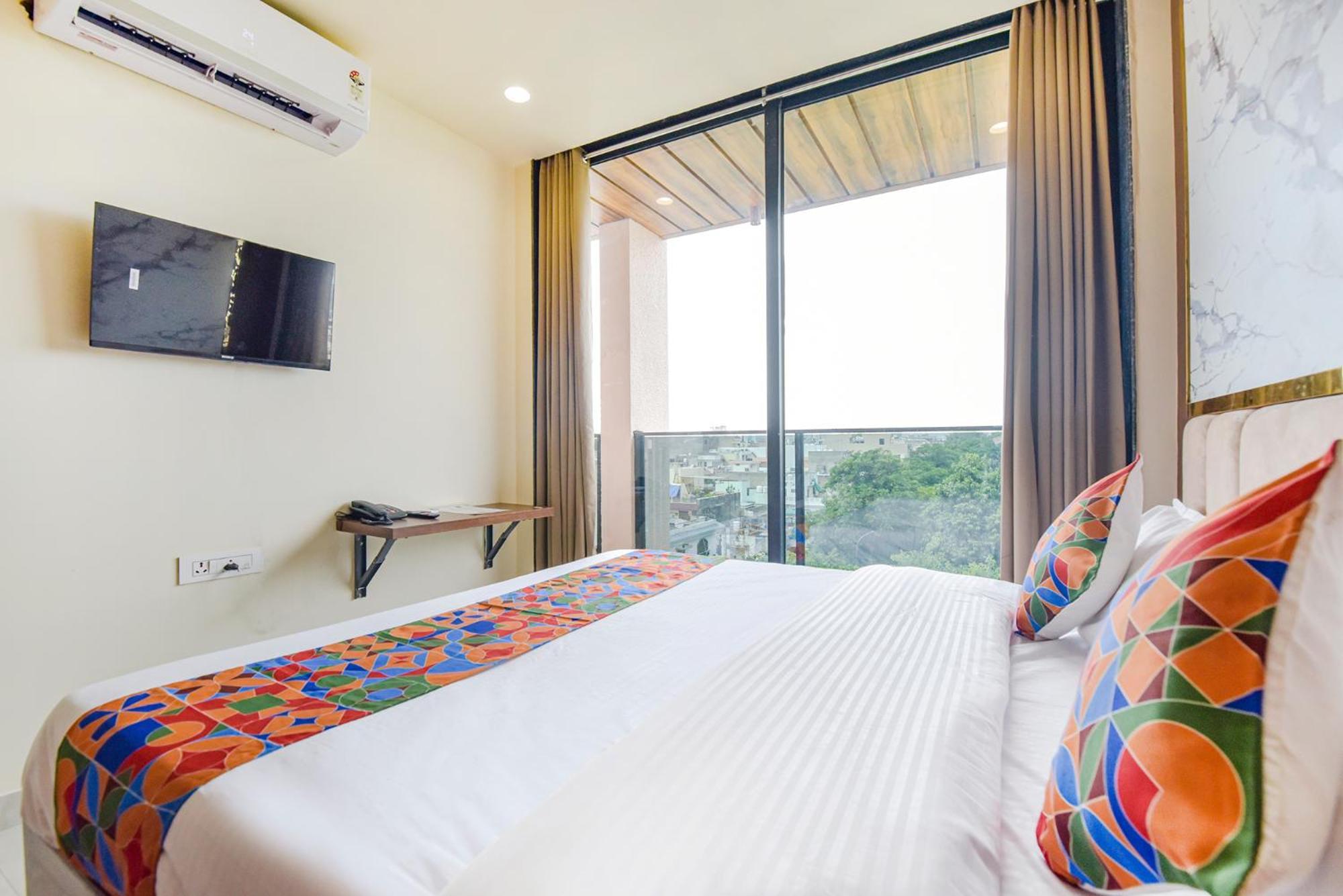 Fabhotel Blooming Beds Pearl Джайпур Екстериор снимка